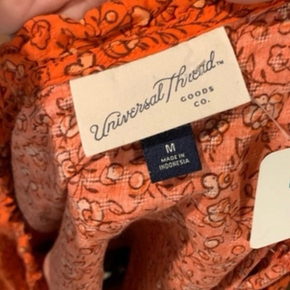 Universal Thread Burnt Orange Floral True Wrap Long Sleeved blouse top Medium - Picture 3 of 13